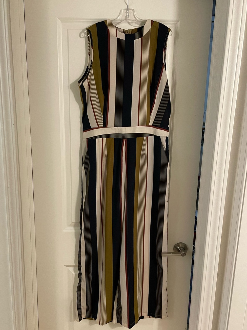 Striped Sleeveless Wide-Leg Jumpsuit in navy blue, White and Olive